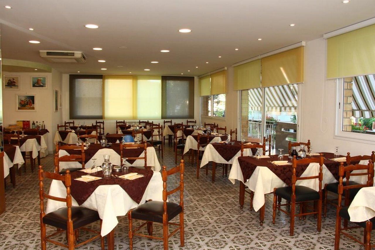 Hotel Primula Lido Di Savio Bagian luar foto